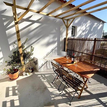 Pine & Apple Beach House Colares Eksteriør billede