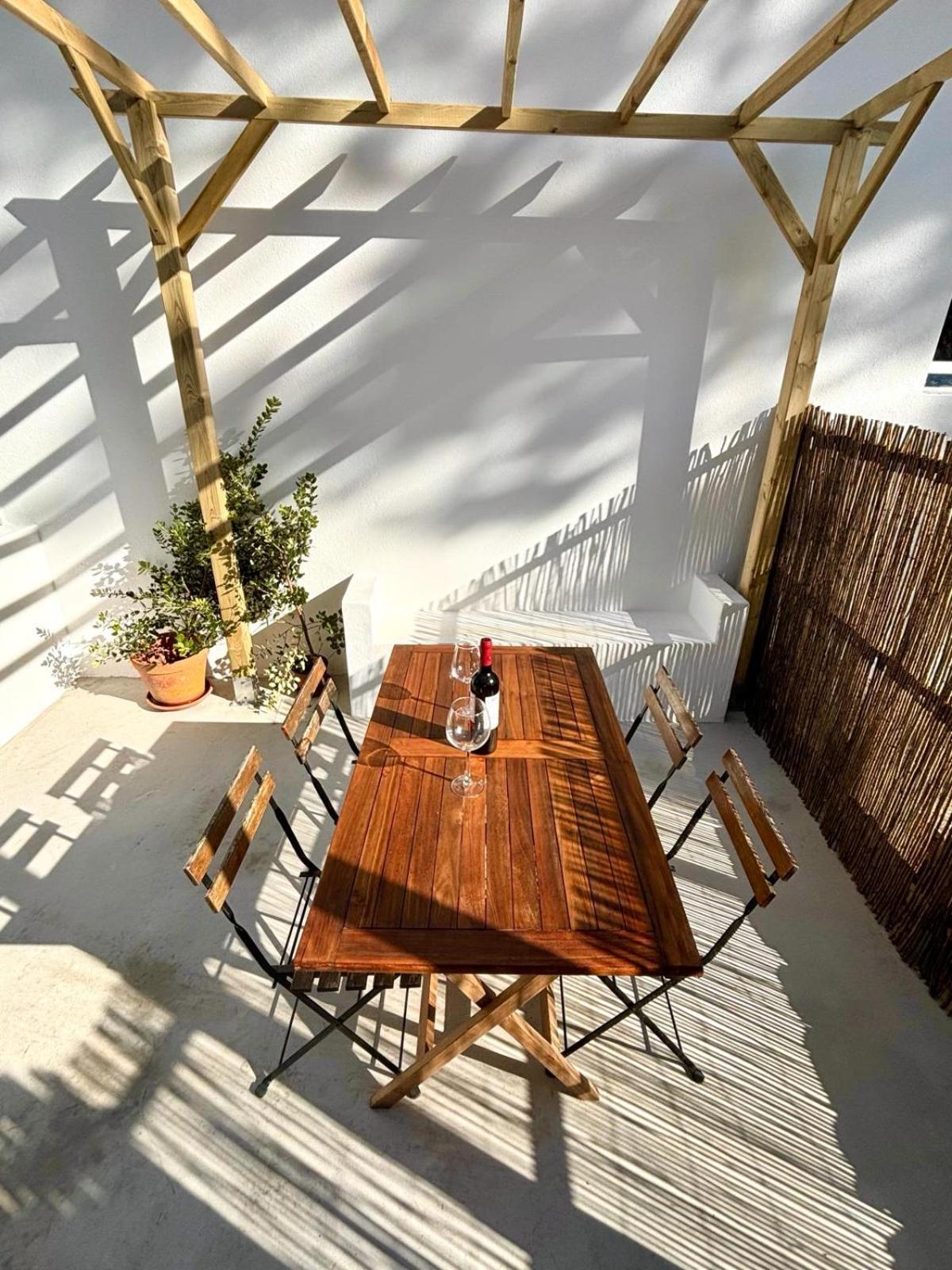 Pine & Apple Beach House Colares Eksteriør billede